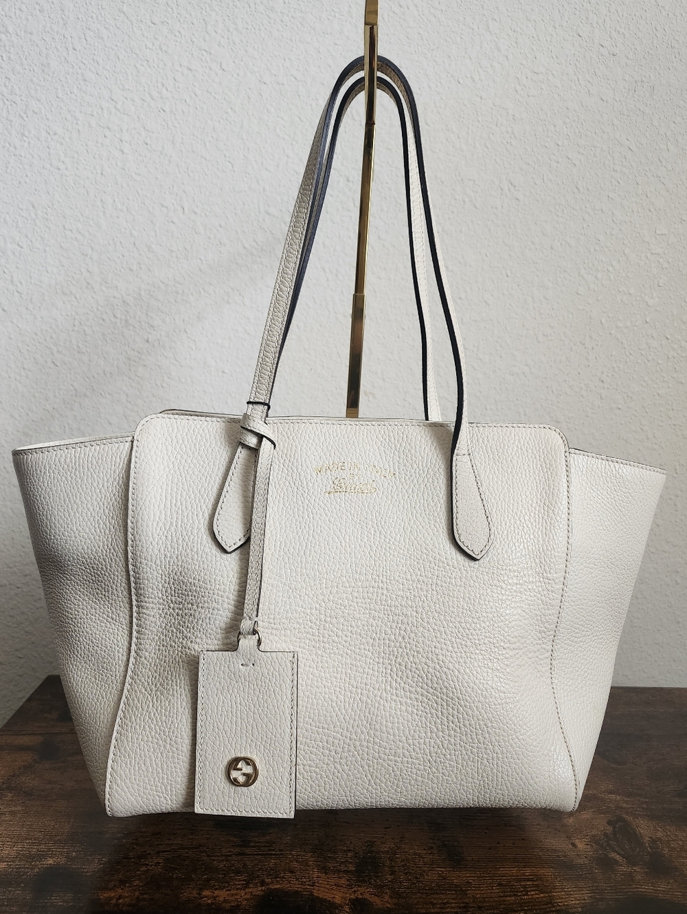 Gucci Pebbled Calfskin Small Swing Tote Off White